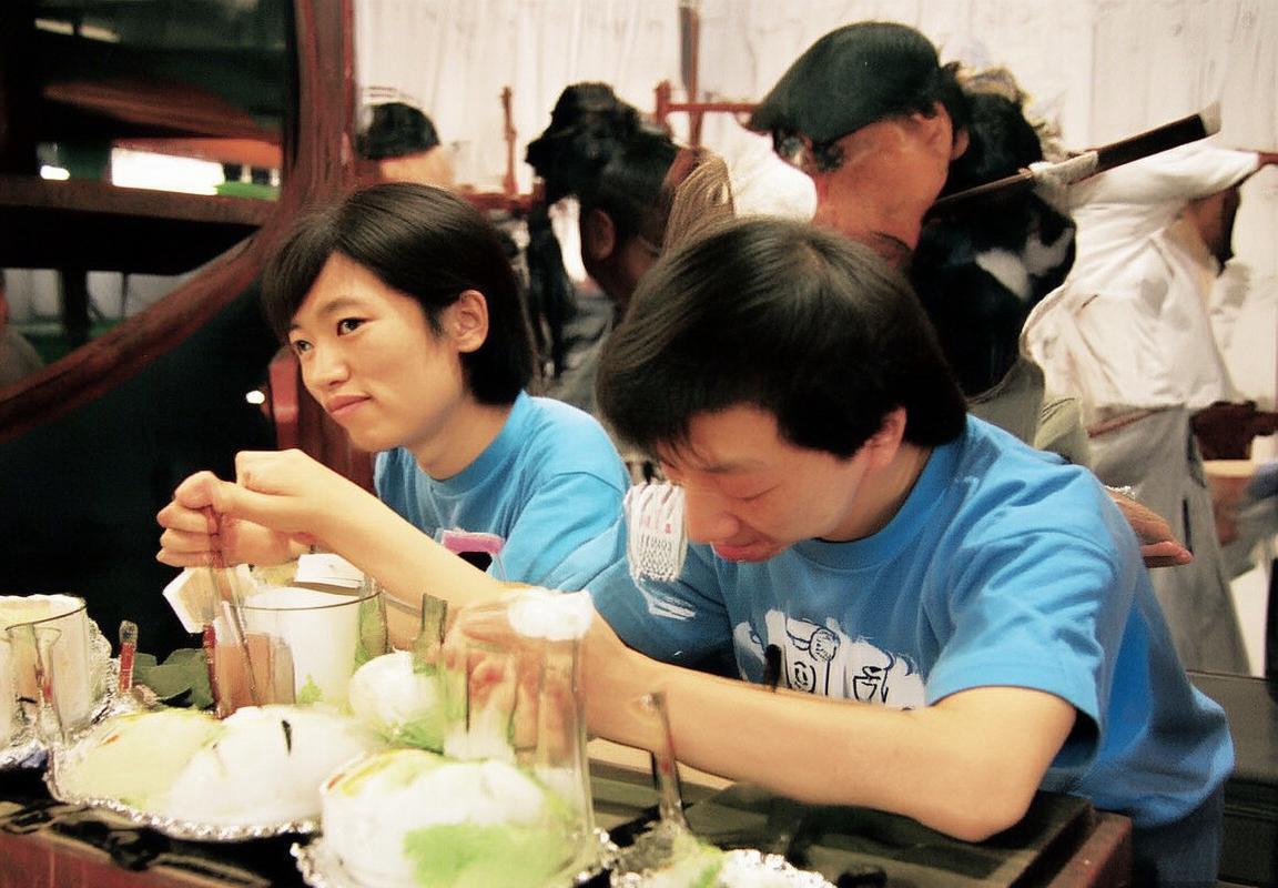 费尔南多·托雷斯获终身成就奖：从马德里竞技金童到西班牙黄金一代的足球传承